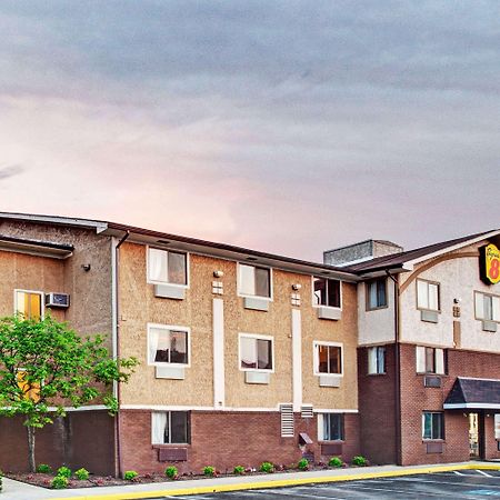 Super 8 By Wyndham Baltimore/Essex Area מראה חיצוני תמונה
