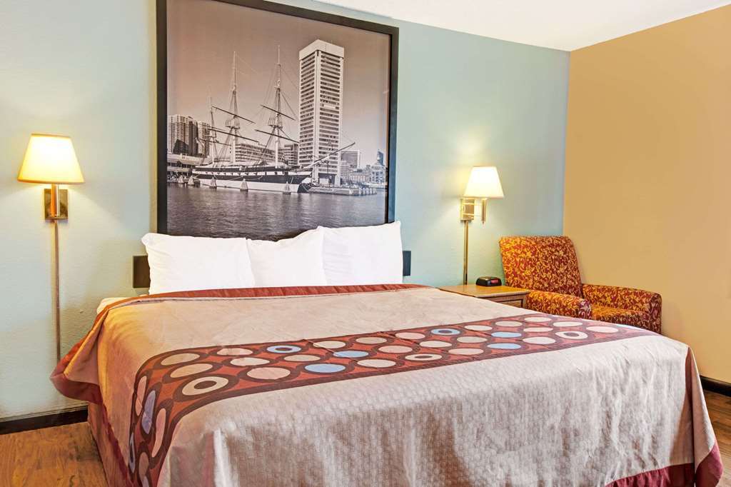 Super 8 By Wyndham Baltimore/Essex Area חדר תמונה